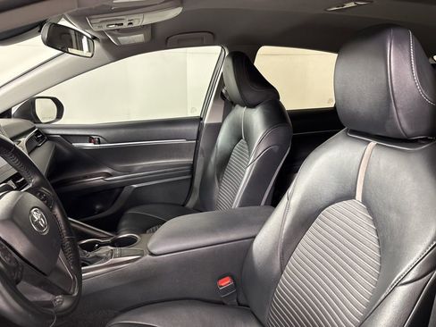 Used 2023 Toyota Camry SE image 22