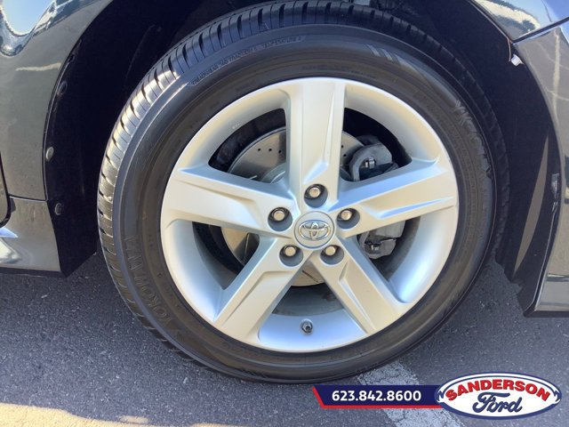 Used 2014 Toyota Camry SE FWD image 20
