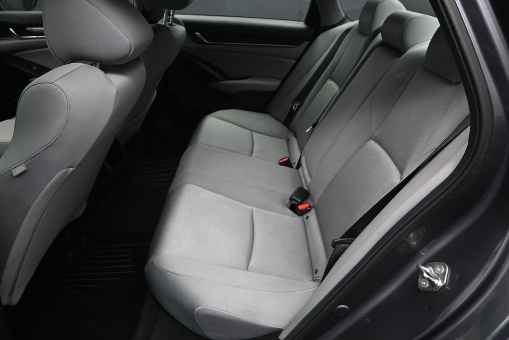 Used 2018 Honda Accord LX image 25