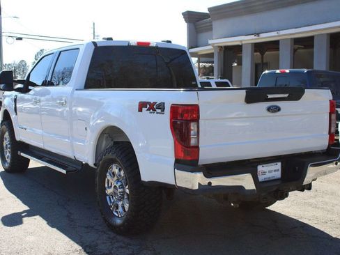 Used 2020 Ford F250 Lariat w/ Chrome Package image 6