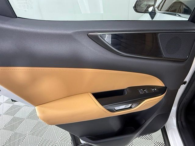 Used 2022 Lexus NX 250 FWD image 23