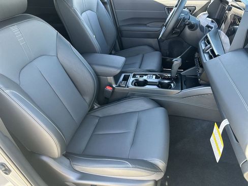 New 2026 Subaru Outback Touring XT AWD/4WD image 7