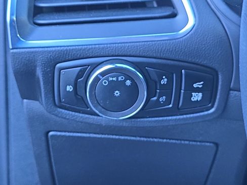 Used 2024 Ford Edge Titanium w/ Titanium Elite Package image 32