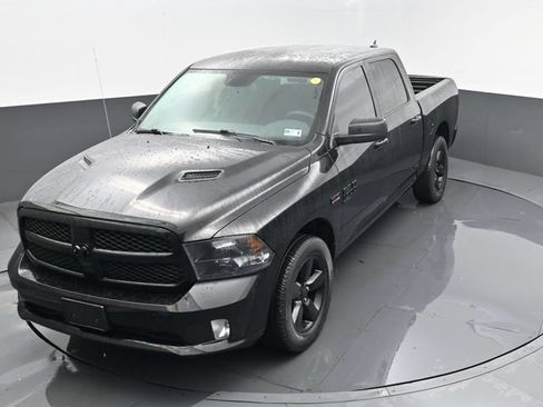 Used 2019 RAM 1500 Express w/ Wheel & Sound Group AWD/4WD image 19