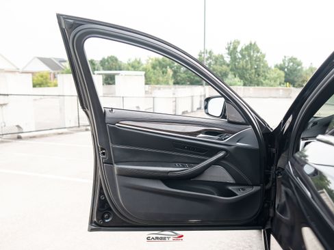 Used 2019 BMW M550i xDrive AWD/4WD image 46