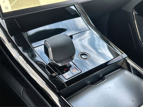 New 2026 Land Rover Range Rover Sport SE image 27