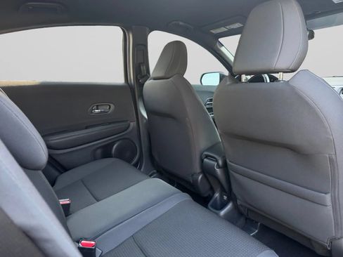 Used 2021 Honda HR-V Sport image 29
