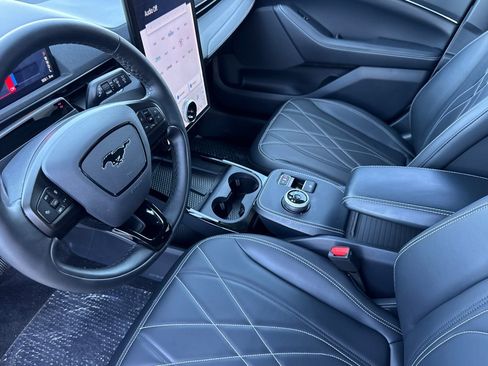 Used 2024 Ford Mustang Mach-E Select w/ Comfort Package Lite image 9