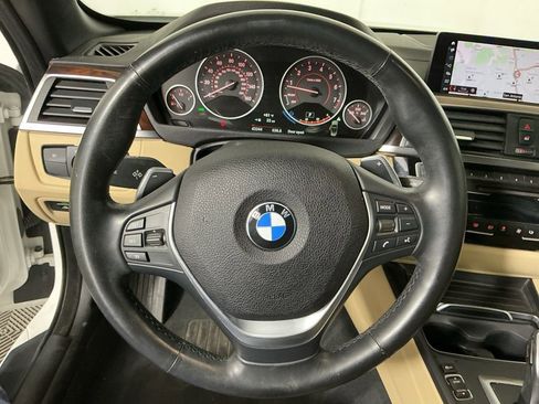 Used 2019 BMW 430i Convertible image 17