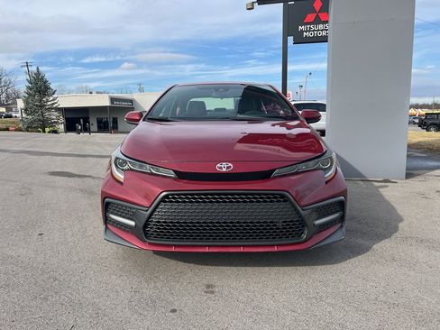 Used 2022 Toyota Corolla XSE image 2