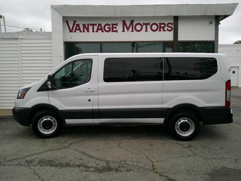 Used 2017 Ford Transit 150 XL image 8