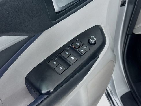 Used 2018 Toyota Highlander XLE AWD/4WD image 20