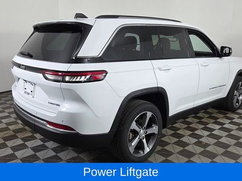 Used 2023 Jeep Grand Cherokee Limited image 8