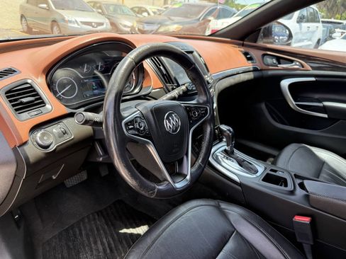 Used 2017 Buick Regal Sport Touring FWD image 13