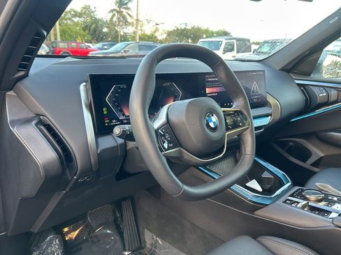 Used 2025 BMW X3 xDrive30i image 11