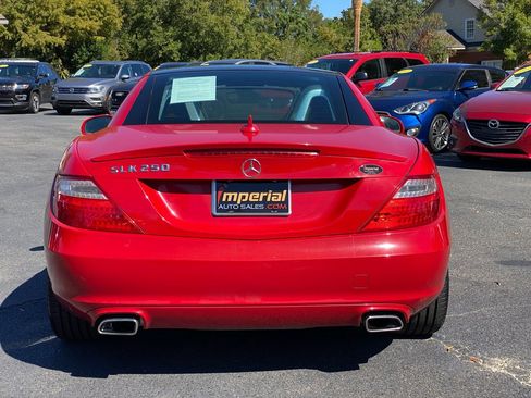 Used 2014 Mercedes-Benz SLK 250 image 8