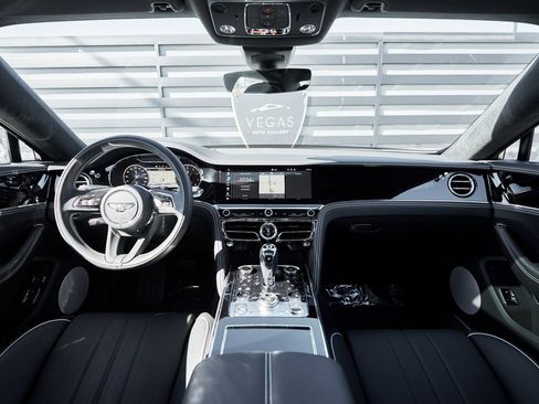 Used 2024 Bentley Flying Spur S V8 image 48