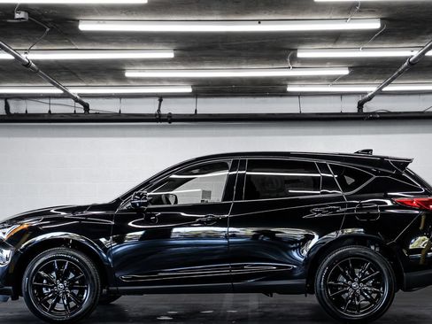 New 2026 Acura RDX SH-AWD image 2