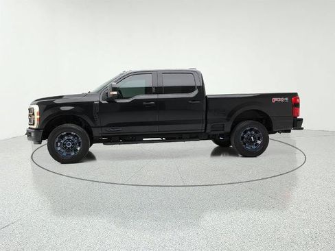 Certified 2023 Ford F250 Lariat w/ Lariat Ultimate Package AWD/4WD image 4