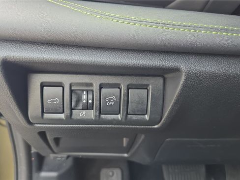 Used 2025 Subaru Outback Onyx Edition AWD/4WD image 26