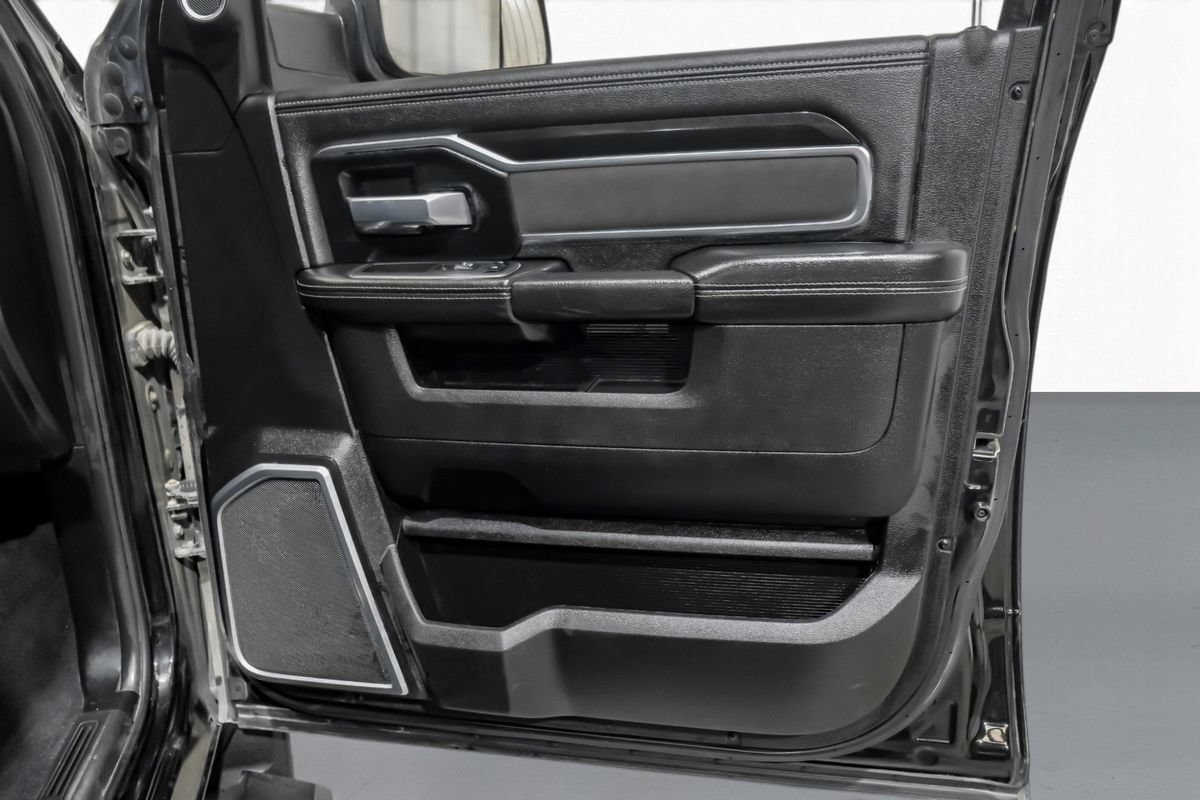 Used 2022 RAM 2500 Laramie AWD/4WD image 44