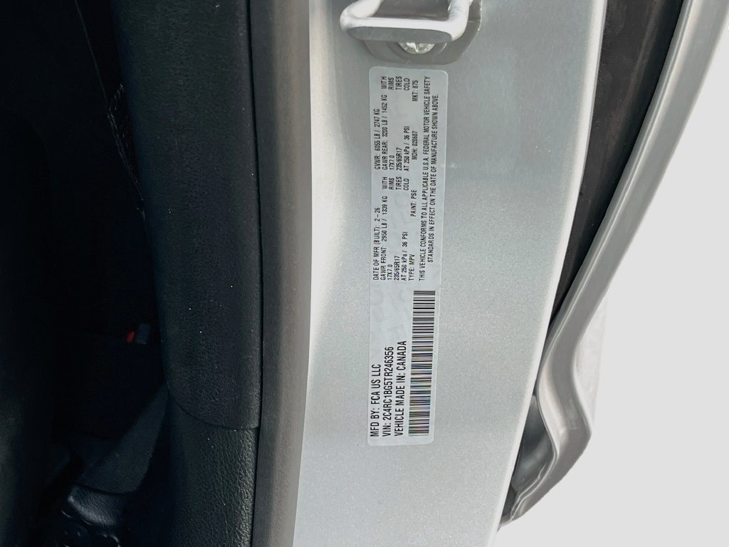 Used 2026 Chrysler Pacifica Select FWD image 31
