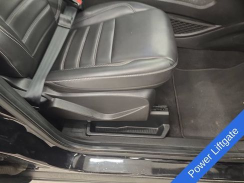 Used 2019 Ford Escape SEL AWD/4WD image 10