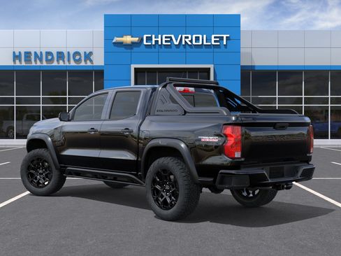 New 2026 Chevrolet Colorado Trail Boss w/ Midnight Edition AWD/4WD image 3