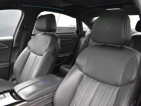 Used 2022 Audi A8 L 3.0T w/ Executive Package image 19