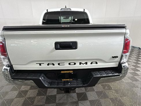 Used 2021 Toyota Tacoma TRD Off-Road AWD/4WD image 4