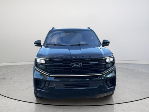 Used 2025 Ford Expedition Platinum w/ Stealth Performance Package AWD/4WD image 4