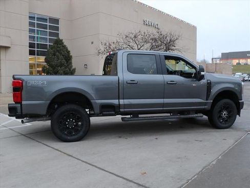 New 2026 Ford F250 Lariat w/ Black Appearance Package image 6