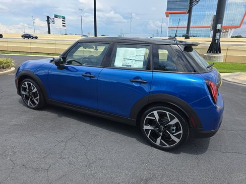 New 2025 MINI Cooper S image 6