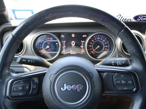 Used 2018 Jeep Wrangler Unlimited Sport S AWD/4WD image 10
