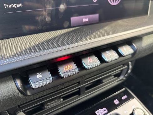 Certified 2022 Porsche 911 Carrera GTS image 22