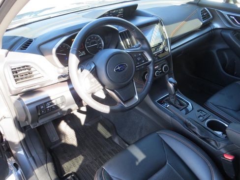 Used 2022 Subaru Crosstrek 2.5i Limited w/ Moonroof Package 1 AWD/4WD image 9
