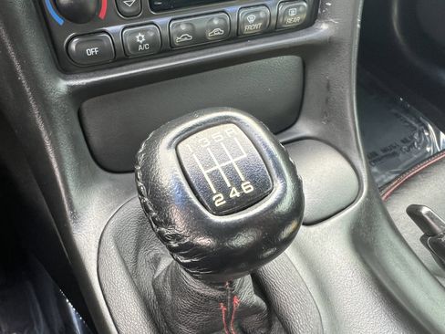 Used 2003 Chevrolet Corvette Z06 w/ Memory Package, 3 Drivers image 46