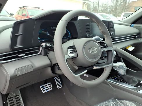 New 2026 Hyundai Elantra Sport image 13