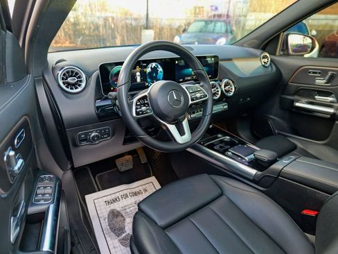 Used 2021 Mercedes-Benz GLA 250 4MATIC image 19