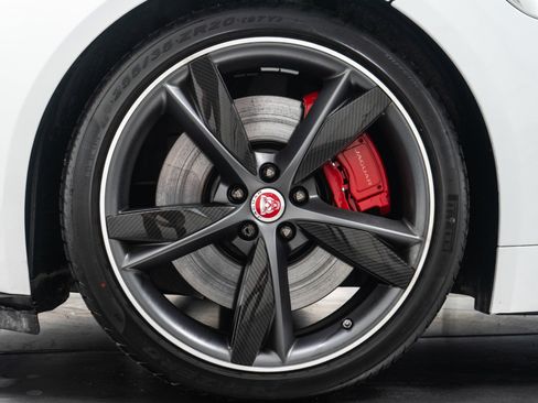 Used 2019 Jaguar F-TYPE R-Dynamic image 10