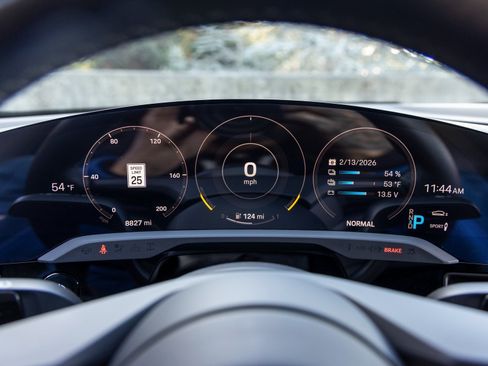 Certified 2023 Porsche Taycan Turbo image 32