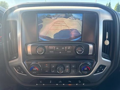 Used 2017 GMC Sierra 1500 SLT w/ SLT Premium Package AWD/4WD image 19
