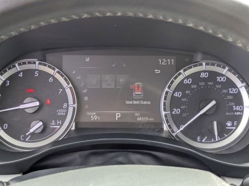 Used 2022 Toyota Highlander XLE image 21