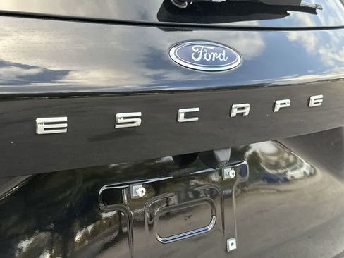 Used 2024 Ford Escape Active image 10