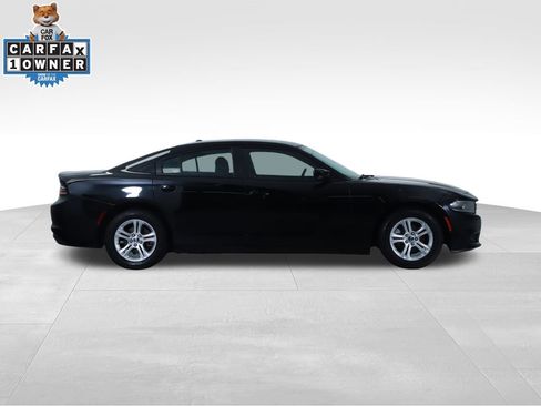 Used 2022 Dodge Charger SXT image 13