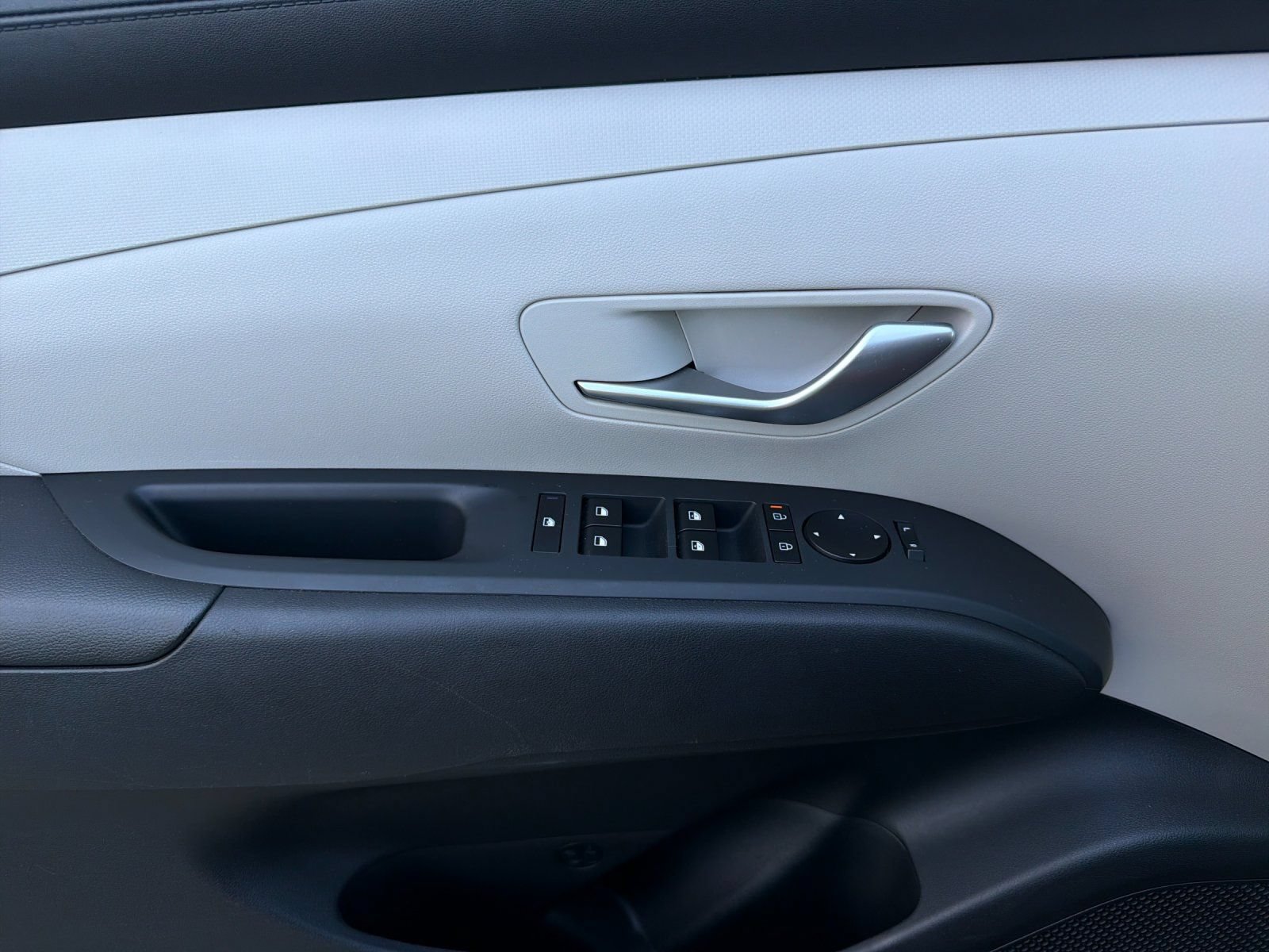 Used 2025 Hyundai Tucson SEL FWD image 10