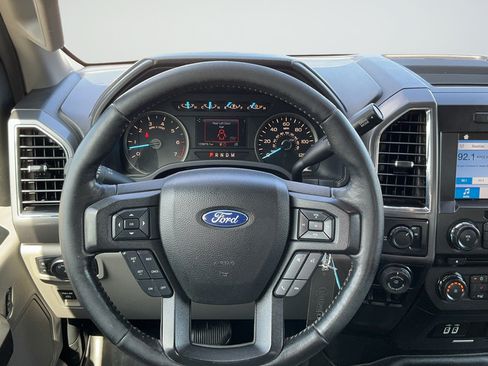 Used 2018 Ford F150 XLT w/ Equipment Group 302A Luxury RWD image 9