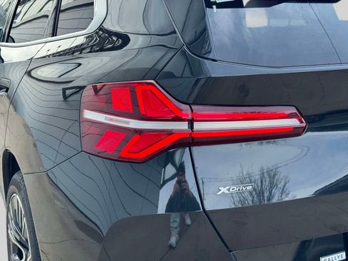 New 2025 BMW X3 xDrive30i w/ Premium Package image 11