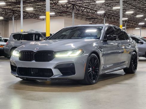 Used 2023 BMW M5 w/ Competition Package AWD/4WD image 4