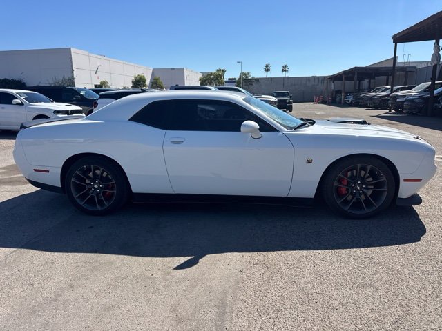 Used 2022 Dodge Challenger R/T Scat Pack w/ Shaker Package RWD image 4